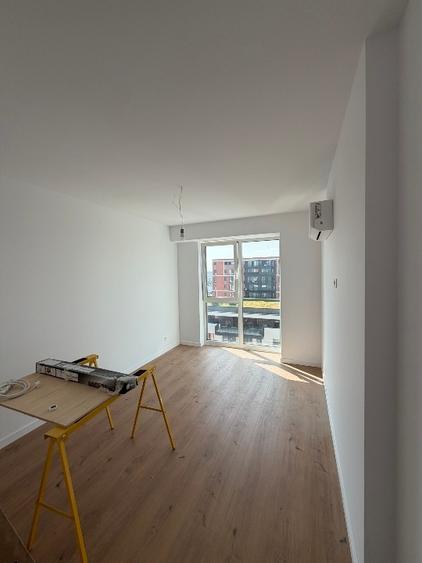 Apartament cu 2 camere decomandat în Theodor Pallady
