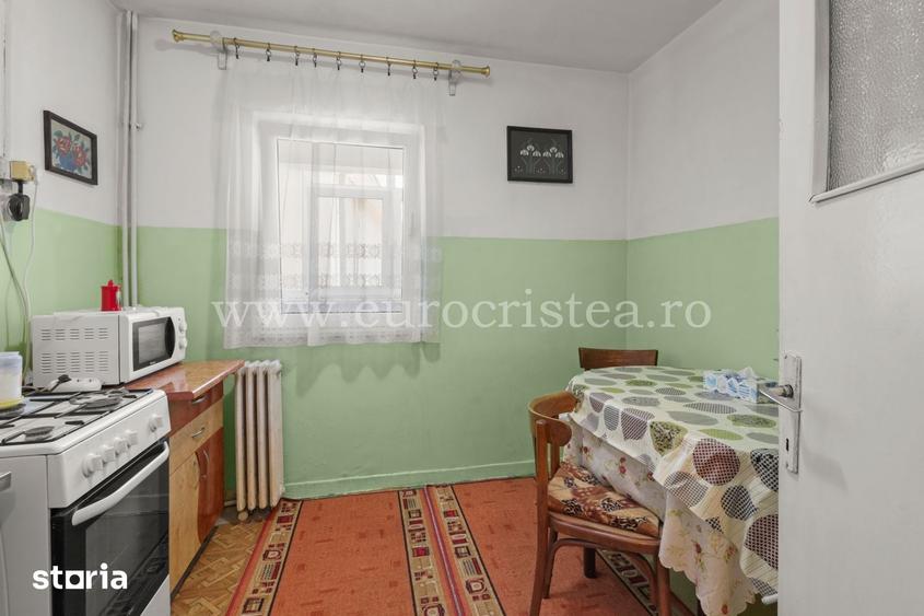 Apartament cu 3 camere în Central