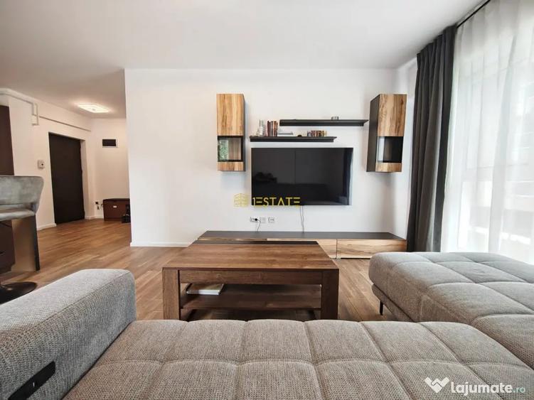 Apartament cu 3 camere decomandat în Titan
