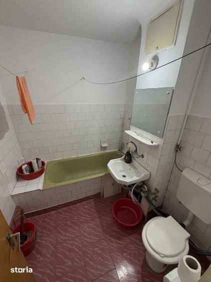 Apartament cu 3 camere în Republicii