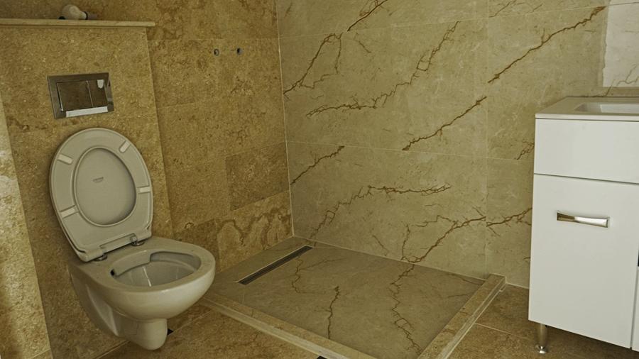 Penthouse cu 4 camere decomandat în Mamaia-Sat