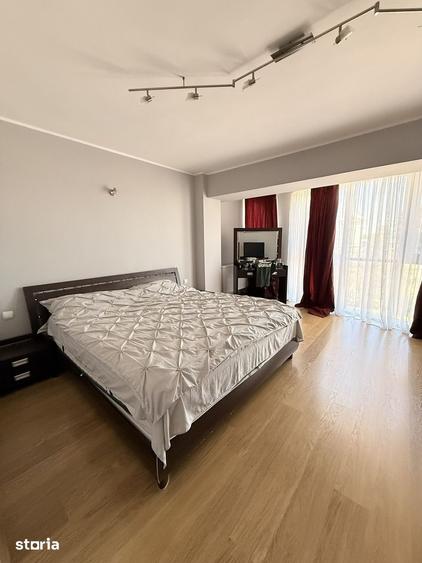 Apartament cu 4 camere, mobilat în Central