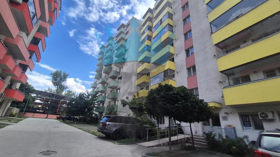 Apartament cu 2 camere decomandat, mobilat în Parcul Carol