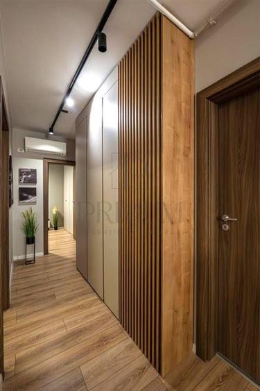 Apartament cu 3 camere decomandat, mobilat în Torontalului