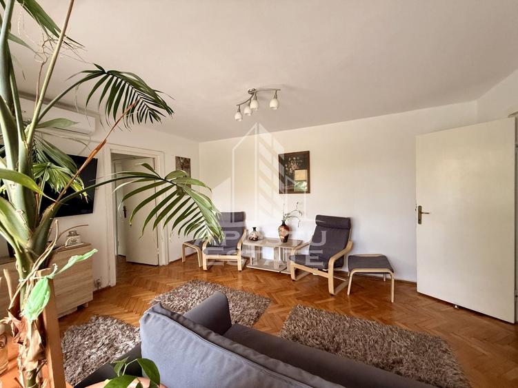 Apartament cu 3 camere semidecomandat, mobilat în Olimpia-Stadion