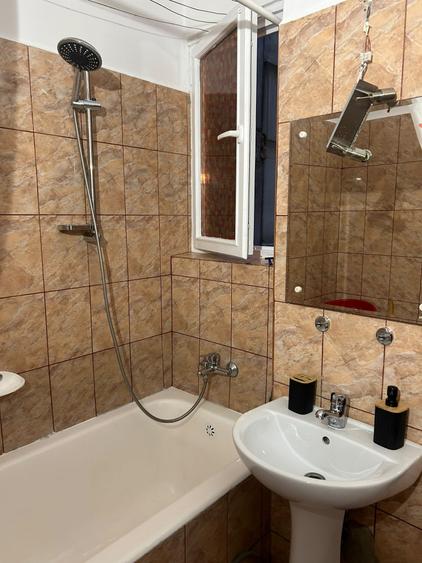 Apartament cu 2 camere decomandat în Tineretului