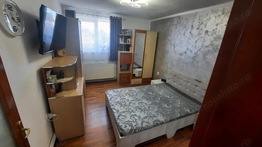 Casă cu Teren 791 Mp în Central