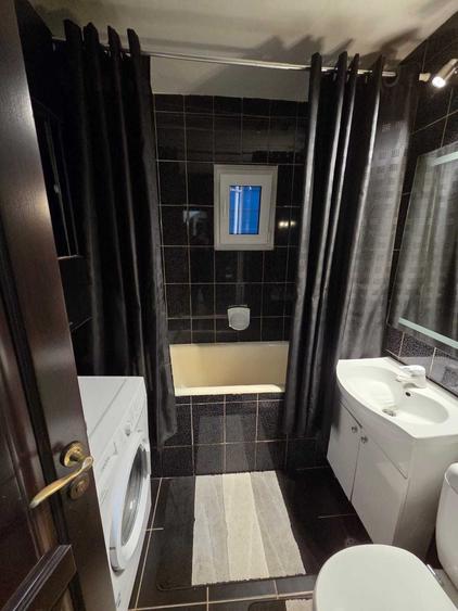 Apartament cu 2 camere decomandat în Decebal