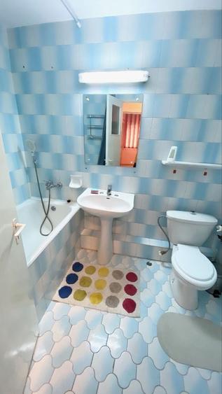 Apartament cu 2 camere decomandat în Basarabia