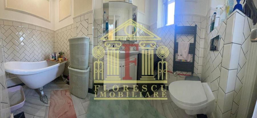 Casă individuală cu 3 camere cu Canalizare în Copou