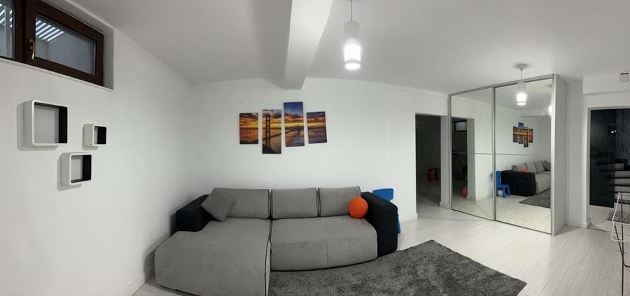 Casă cu 4 camere cu Teren 250 Mp în Central