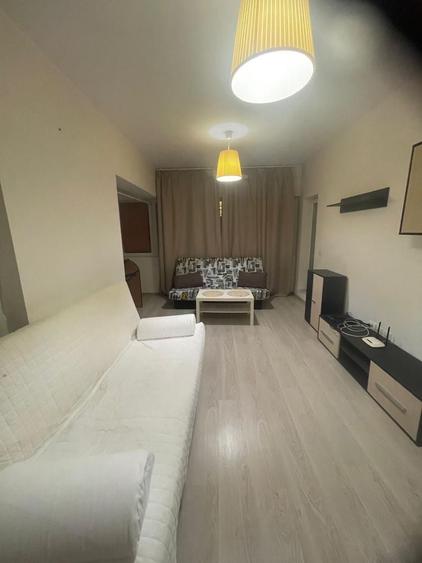 Apartament cu 2 camere în Eroii Revoluției