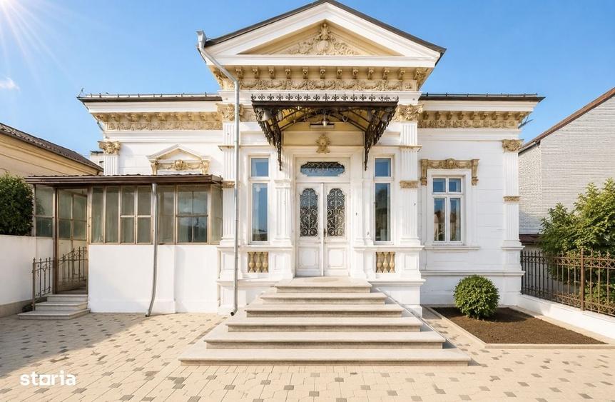 Casă cu 4 camere în Central