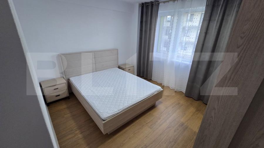 Apartament cu 3 camere semidecomandat, mobilat în Ampoi 3