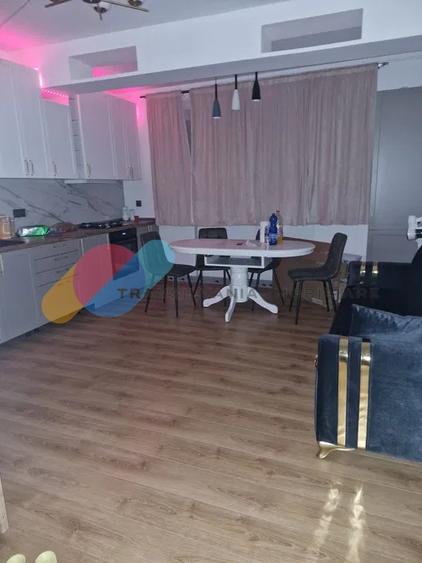 Apartament cu 3 camere semidecomandat, mobilat în Mărăști