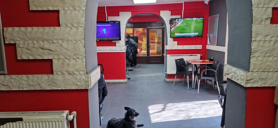 Spațiu comercial, de 140 mp, în Exterior Sud
