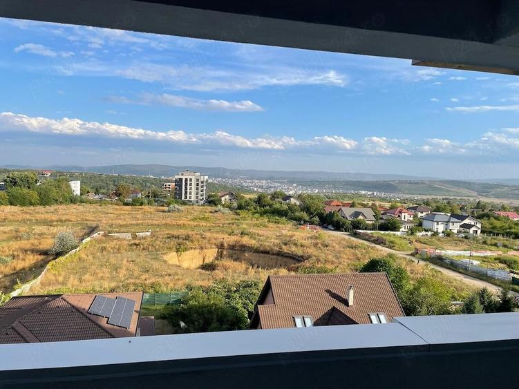 Apartament cu 3 camere decomandat, mobilat în Copou