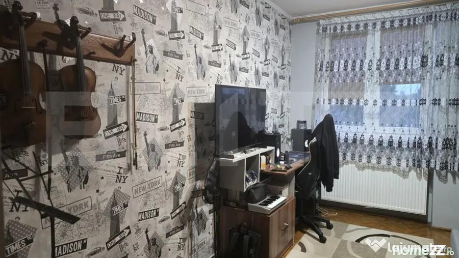 Apartament cu 3 camere decomandat în Burdea