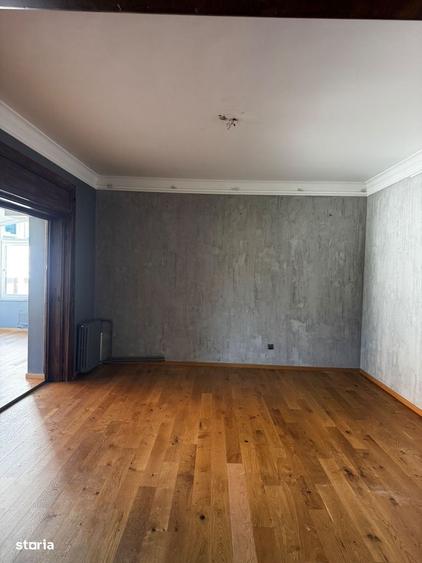Apartament cu 4 camere în Dorobanți