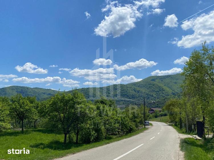 Teren de 1200 mp, în Central