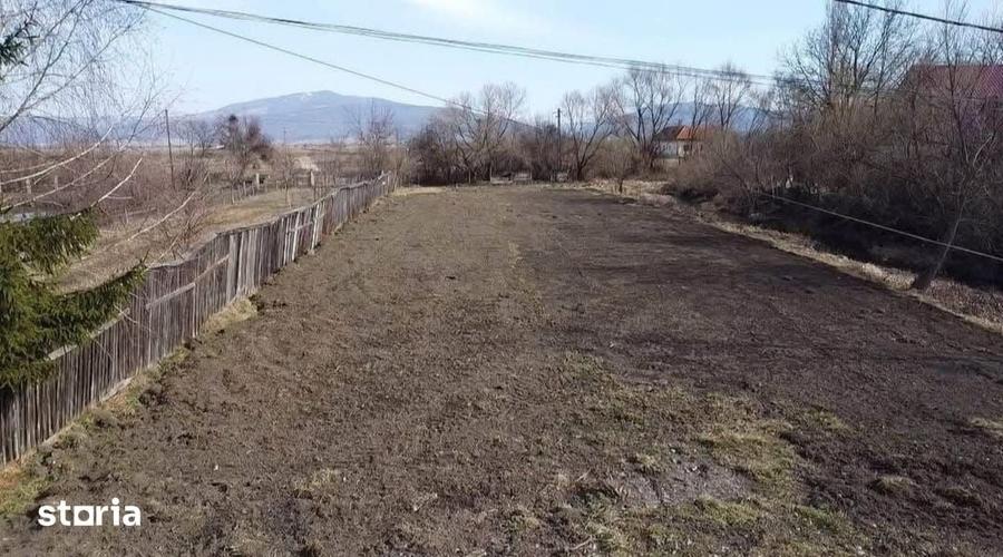 Teren de 1068 mp, în Prejmer
