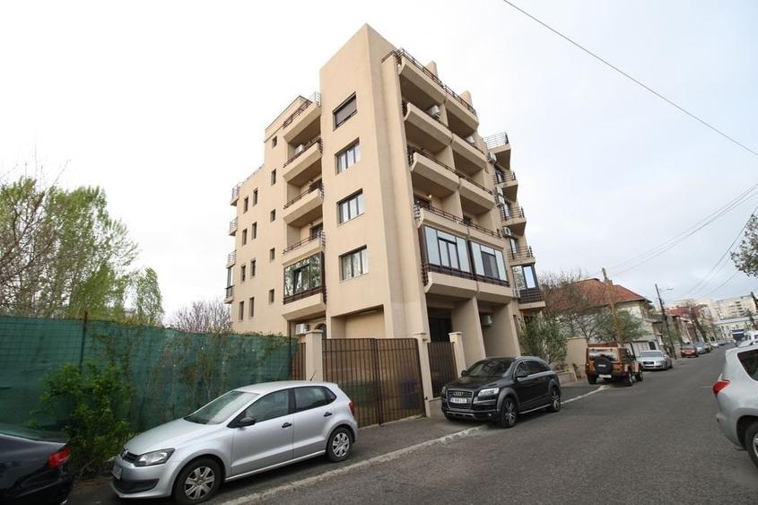 Birou, de 122 mp, în Timpuri Noi