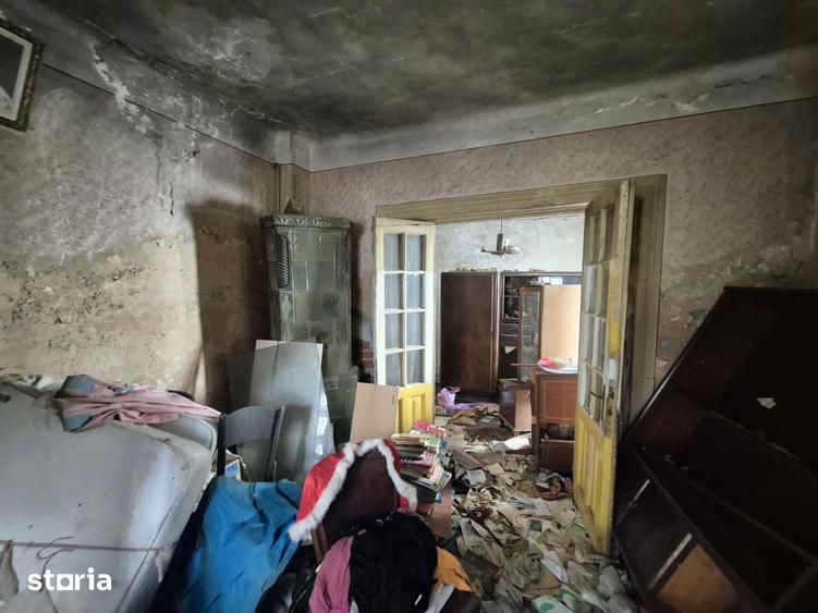 Casă cu 3 camere cu Teren 140 Mp în Parcul Carol