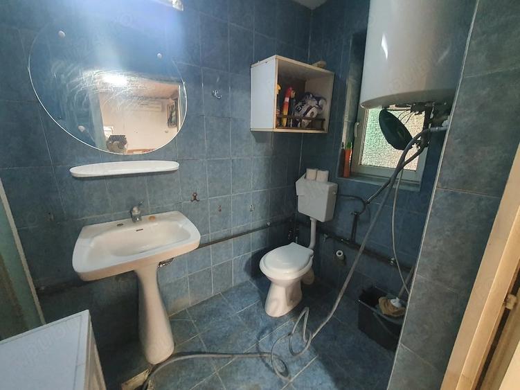 Casă cu 6 camere cu Teren 1100 Mp în Colun