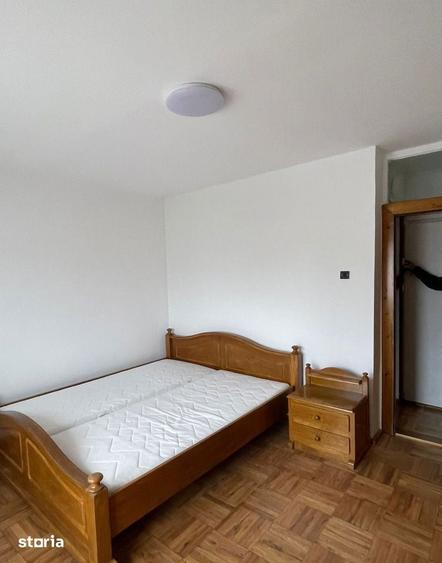 Apartament cu 4 camere în Mărăști