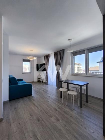 Apartament cu 2 camere decomandat, mobilat în Tractorul