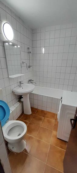Apartament cu 2 camere decomandat în Calea Călărașilor