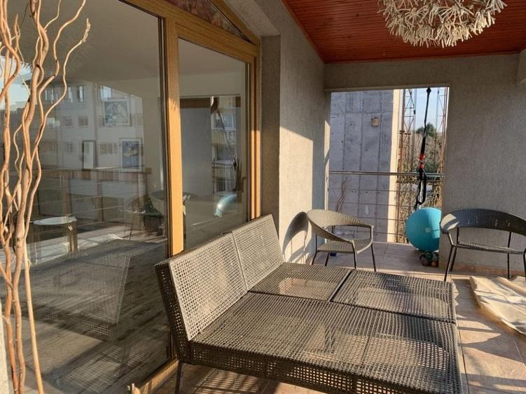 Apartament cu 3 camere decomandat în Nord