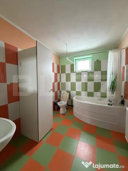 Casă cu 1 camere cu Teren 432 Mp în Podari