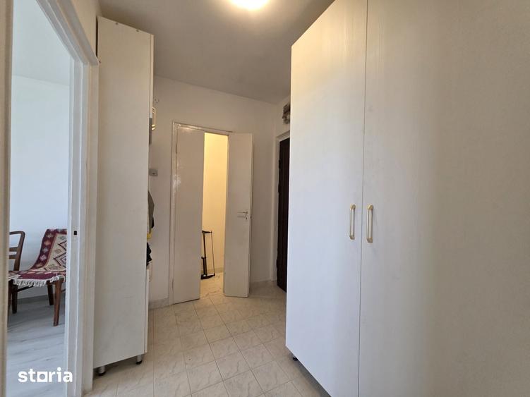 Apartament cu doua camere, B-dul Vlahuta - 8