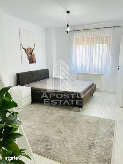 Apartament cu 3 camere semidecomandat, mobilat în Aradului