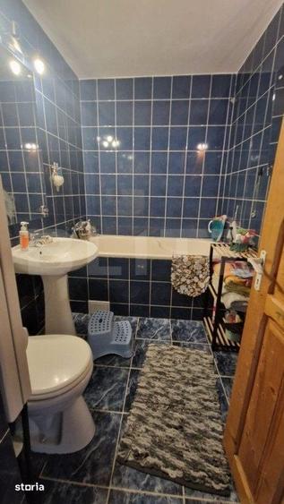 Apartament cu 4 camere în Astra