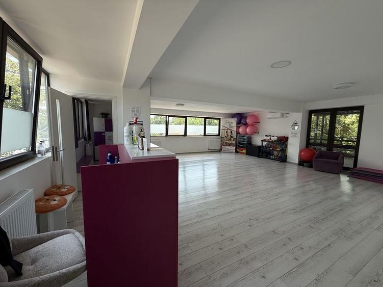 Spațiu comercial, de 75 mp, în Tătărași