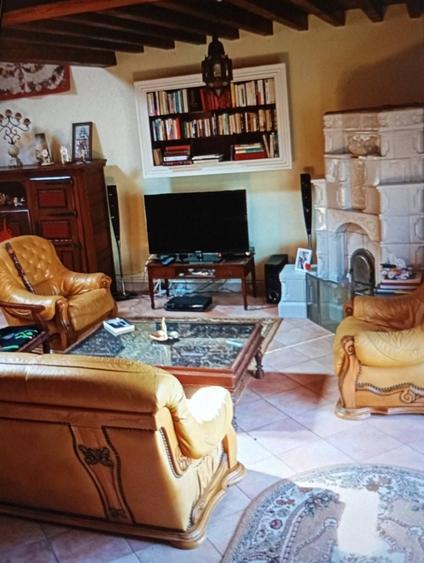 Casă cu 4 camere în Bodrogu Nou