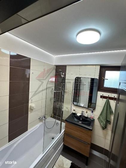 Apartament cu 2 camere decomandat în Gară