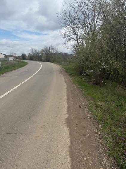 Teren de 2600 mp, în Ciolpani