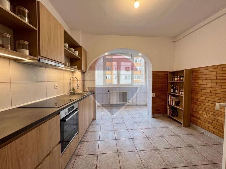 Apartament decomandat 3 camere spațios si luminos I Vasile Aron - 13