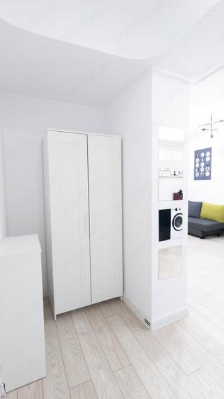 Apartament cu 2 camere semidecomandat în Politehnica
