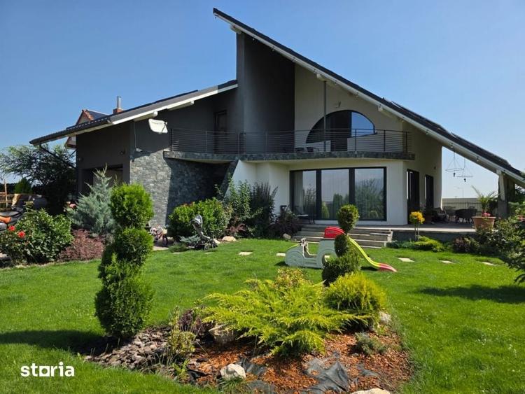 Casă cu 4 camere cu Teren 915 Mp în Bartolomeu