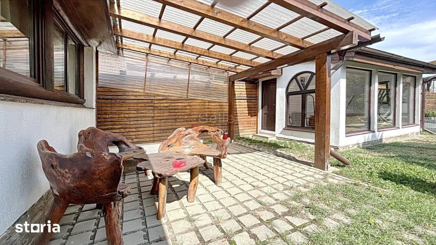 Casă cu 7 camere cu Teren 670 Mp în Centrul Istoric