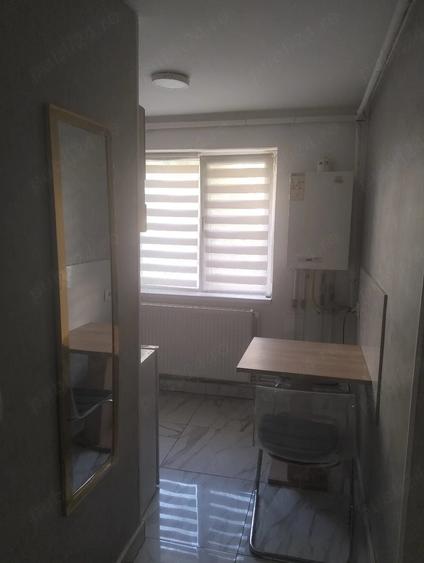 Garsonieră decomandată în Exterior Vest