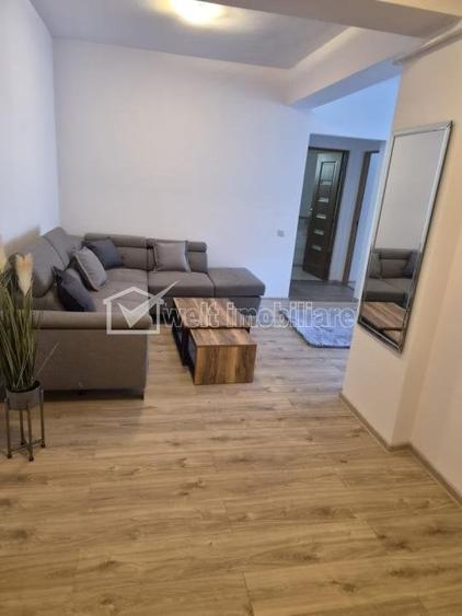 Apartament cu 3 camere decomandat în Iris