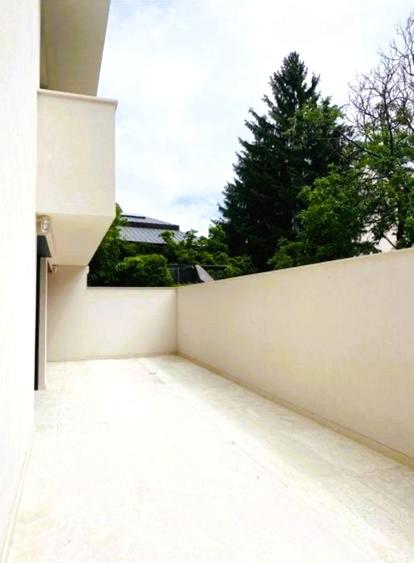Apartament cu 3 camere în Dorobanți