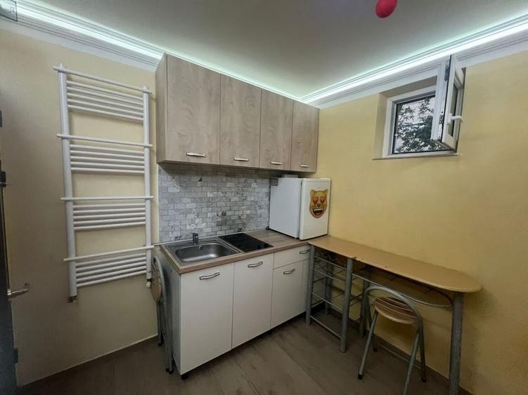 Apartament cu 2 camere decomandat în Rogerius