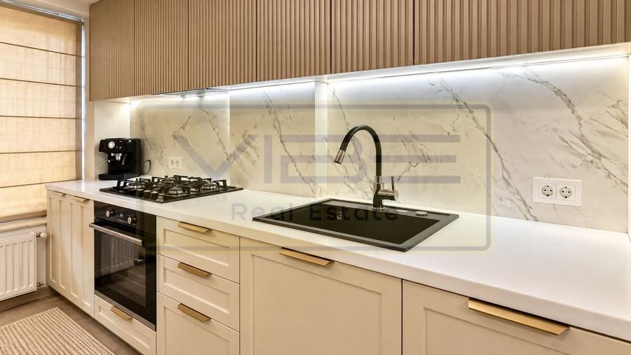 Apartament cu 3 camere semidecomandat, mobilat în Păcurari