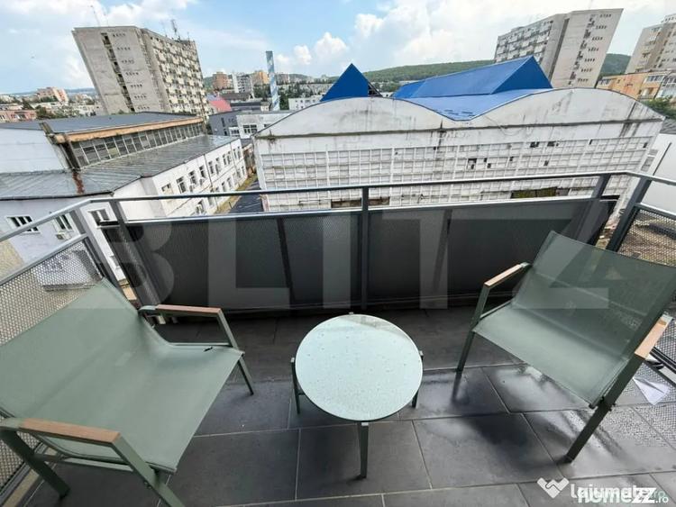 Apartament cu 3 camere semidecomandat în Mănăștur